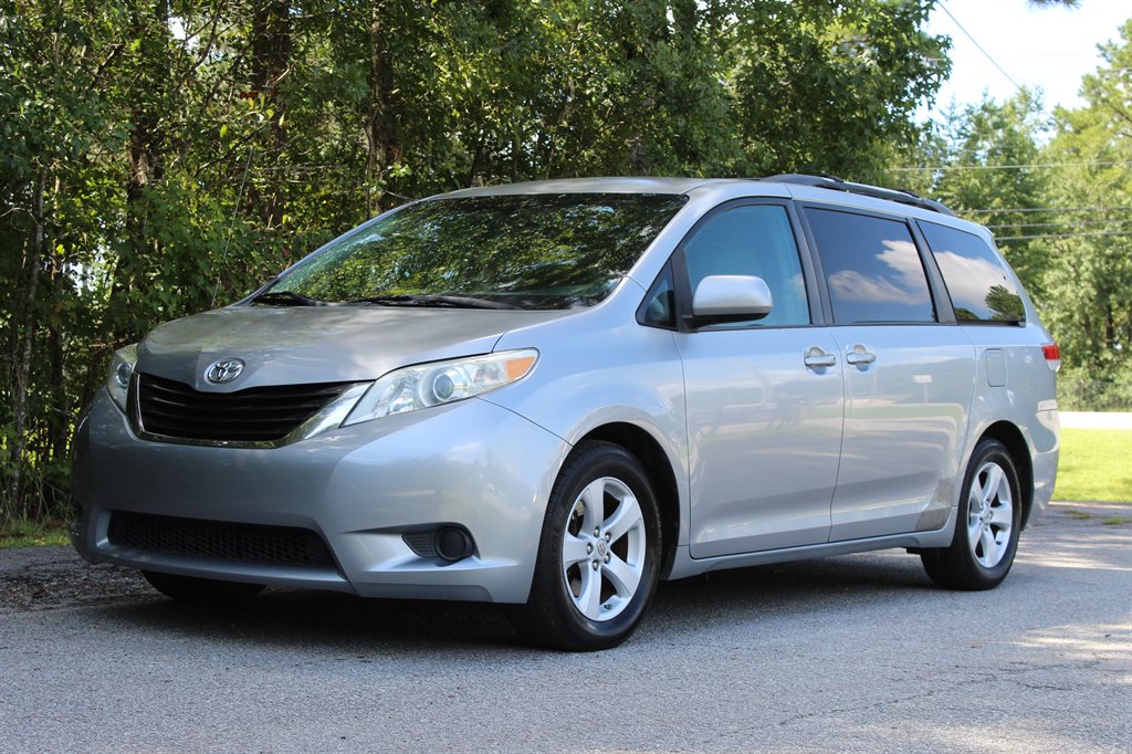 2011 Toyota Sienna