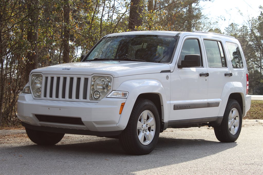 2011 Jeep Liberty Sport's photo