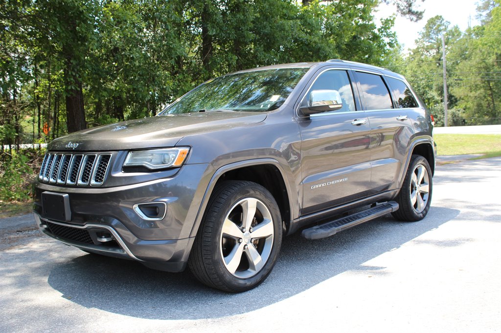 2015 Jeep Grand Cherokee Overland 4WD's photo
