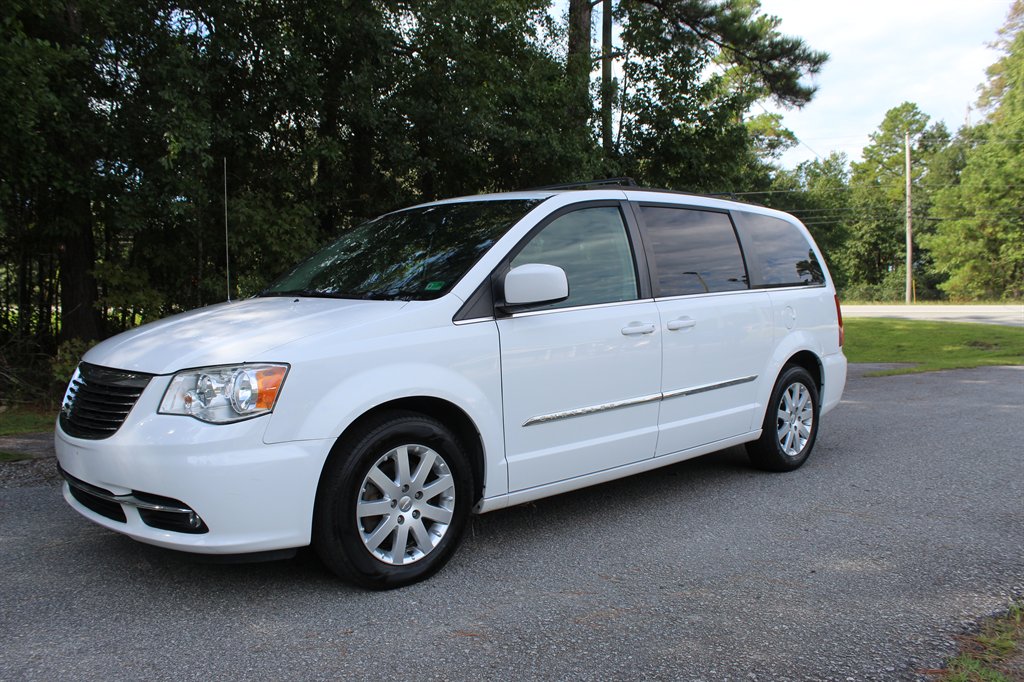 2016 Chrysler Town & Country